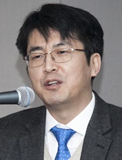 김중석 총무이사(가톨릭 의대).