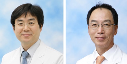 왼쪽부터 천재희 교수, 김원호 교수.