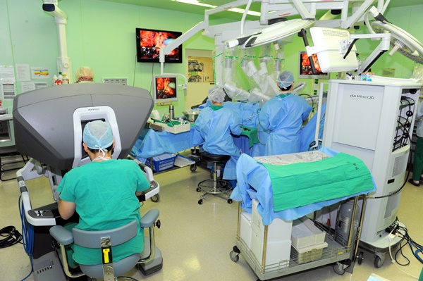 다빈치 Xi 수술 장면(사진 세브란스병원 제공).