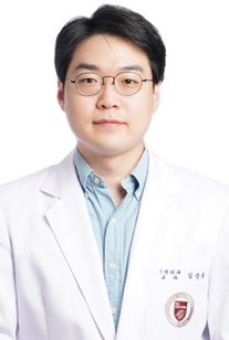 신경외과 김장훈 교수.